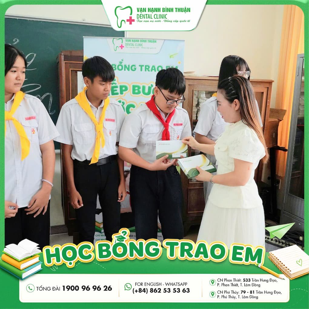 trao-31-suat-hoc-bong-nha-khoa-van-hanh-binh-thuan