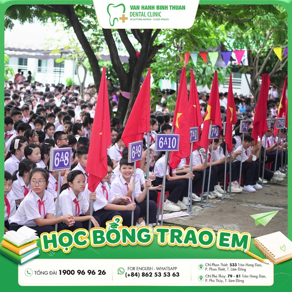 Nha khoa Vạn Hạnh Bình Thuận đồng hành cùng Trường THCS Hùng Vương khai giảng