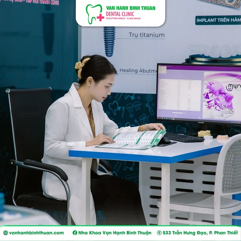 bac-si-nha-khoa-van-hanh-binh-thuan.jpg