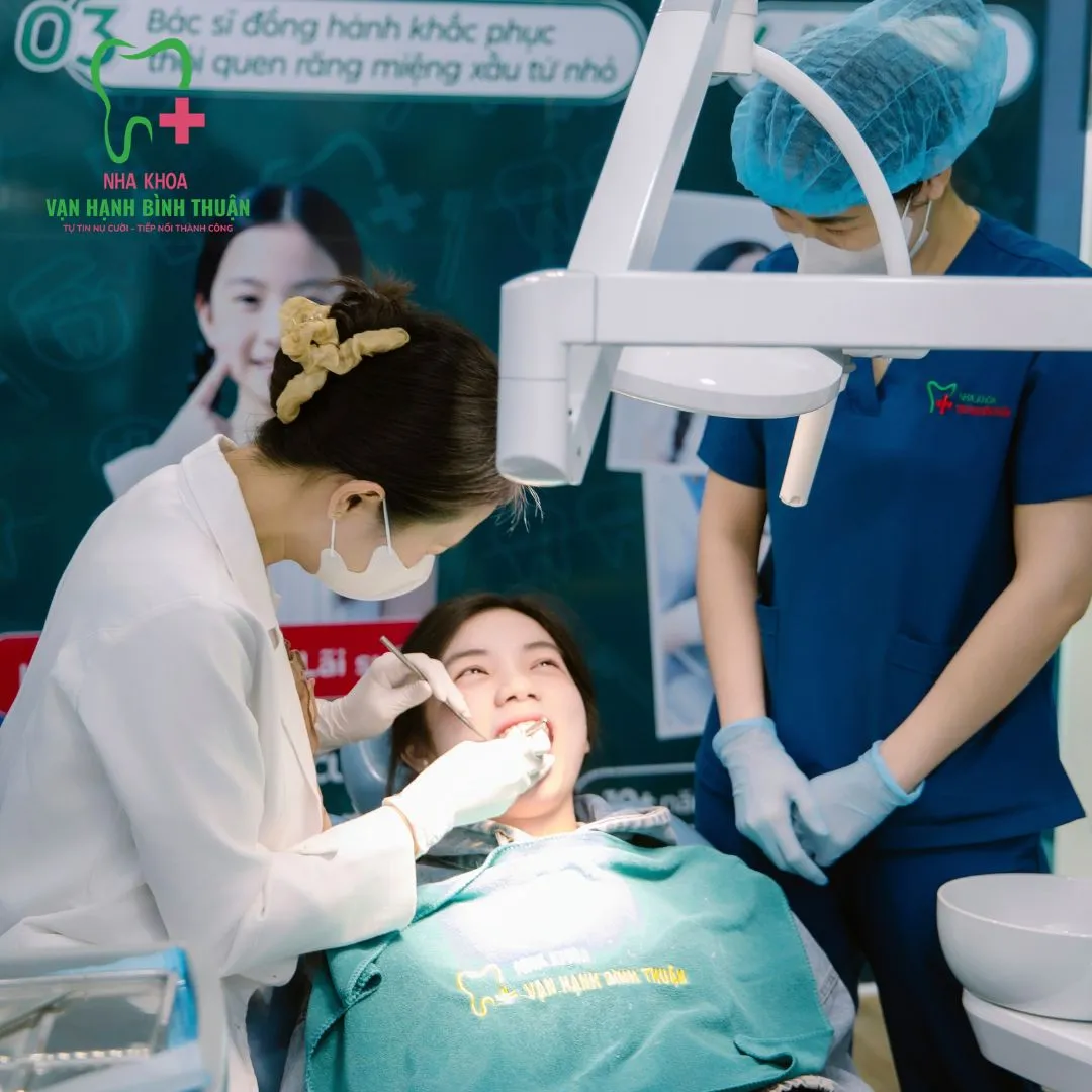 bac-si-nha-khoa-van-hanh-binh-thuan (2).jpg