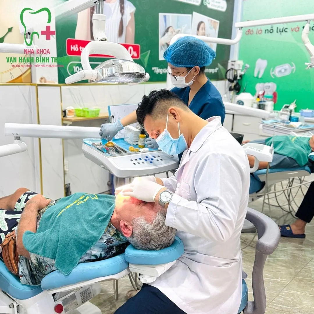 phong-kham-nha-khoa-van-hanh-binh-thuan (2).jpg